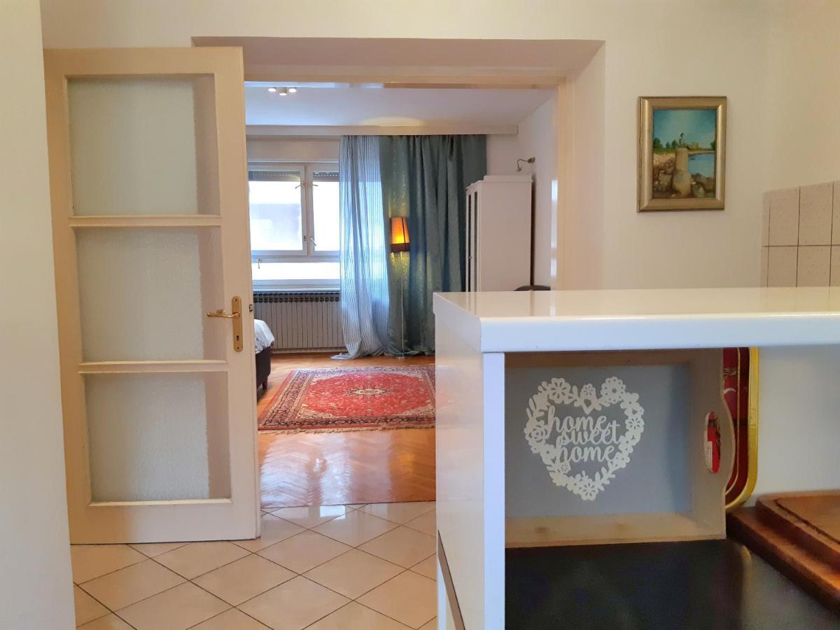 My Miracle Apartment Zagreb Exterior foto